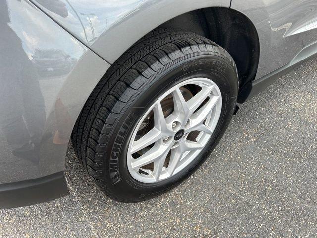 2024 Ford Edge Vehicle Photo in SAINT CLAIRSVILLE, OH 43950-8512