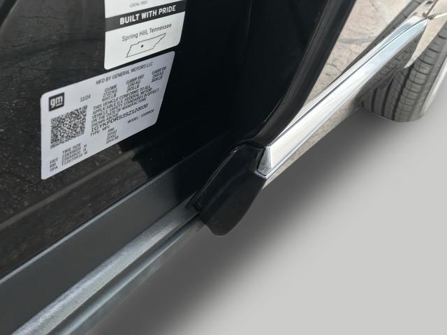 2025 Cadillac XT6 Vehicle Photo in GREEN BAY, WI 54303-3330