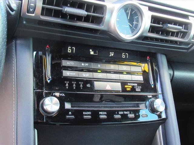 2022 Lexus IS Vehicle Photo in LEESBURG, FL 34788-4022