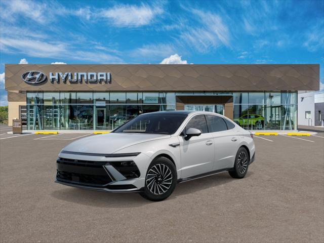 2026 Hyundai SONATA Hybrid Vehicle Photo in Hattiesburg, MS 39402