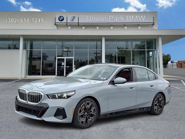 2024 BMW 530i xDrive Vehicle Photo in WILMINGTON, DE 19806-4020