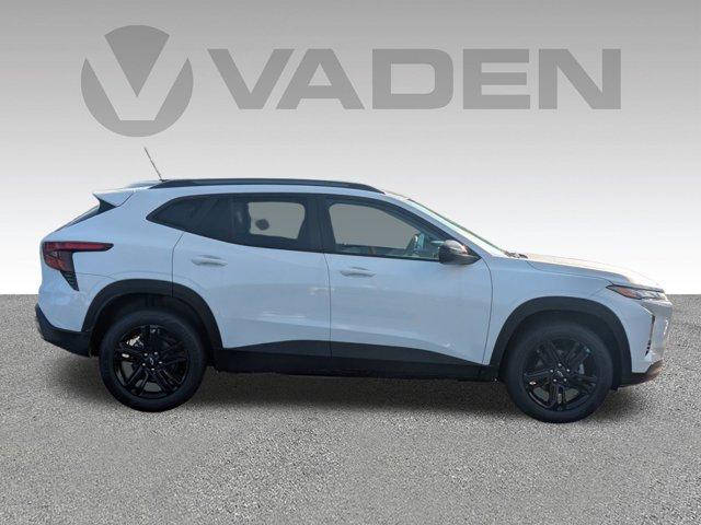 2025 Chevrolet Trax Vehicle Photo in BRUNSWICK, GA 31525-1881