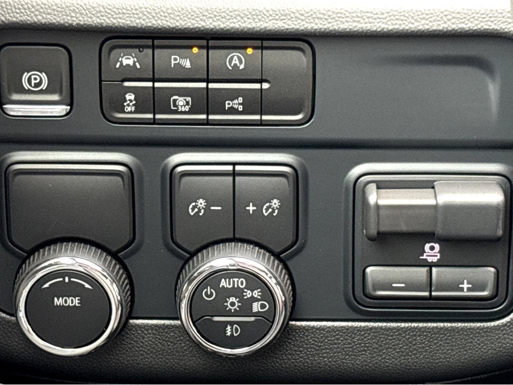 2025 Chevrolet Tahoe Vehicle Photo in POOLER, GA 31322-3252