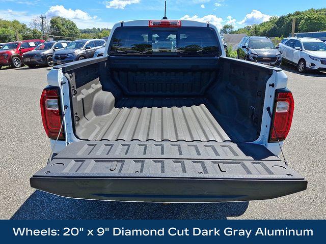2024 GMC Canyon Vehicle Photo in DANBURY, CT 06810-5034