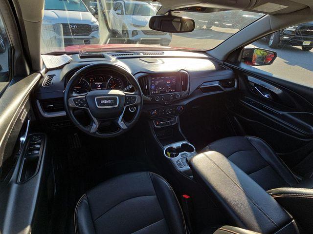 2023 GMC Terrain Vehicle Photo in Pleasant Hills, PA 15236