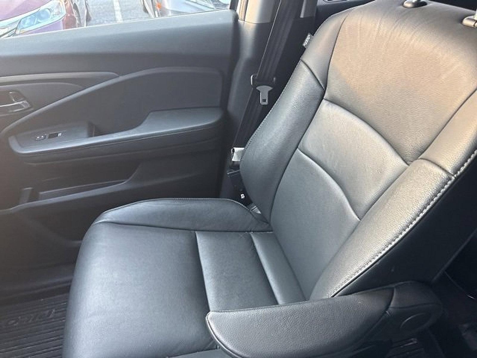 2022 Honda Pilot Vehicle Photo in Harrisburg, PA 17111