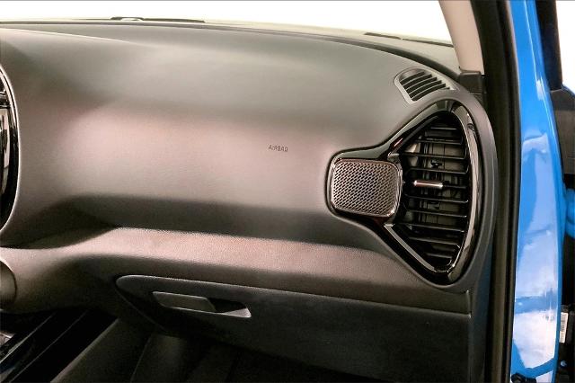 2025 Kia Soul Vehicle Photo in Lees Summit, MO 64086