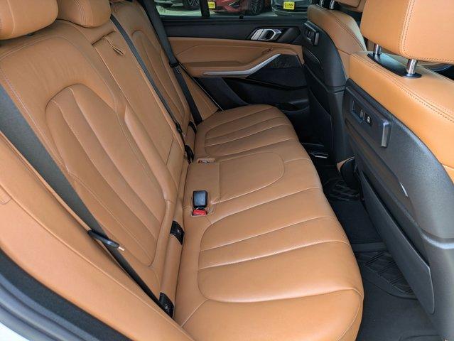 2022 BMW X5 sDrive40i Vehicle Photo in San Antonio, TX 78209
