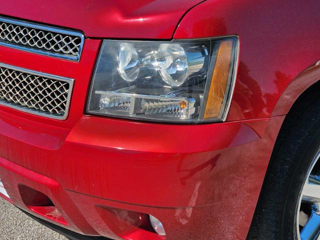 2012 Chevrolet Tahoe Vehicle Photo in DENTON, TX 76210-9321