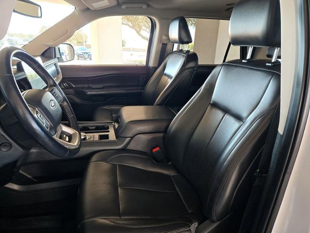 2023 Ford Expedition Max Vehicle Photo in Weatherford, TX 76087