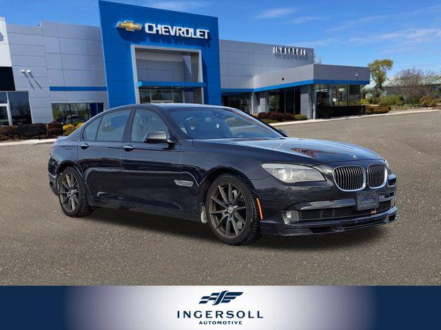 2012 BMW 7 Series Vehicle Photo in DANBURY, CT 06810-5034
