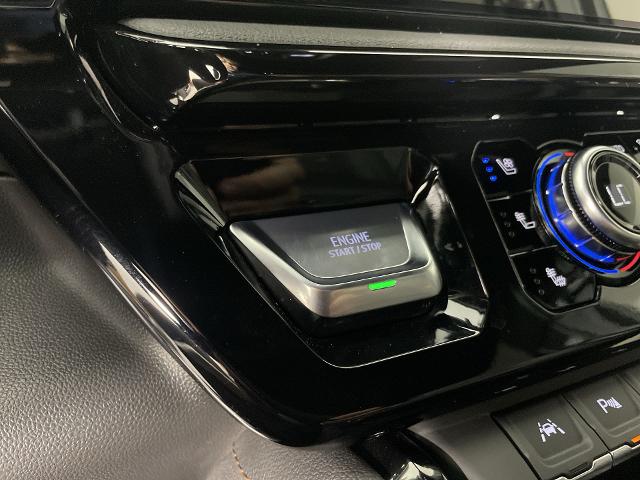 2025 GMC Sierra 1500 Vehicle Photo in GILBERT, AZ 85297-0402