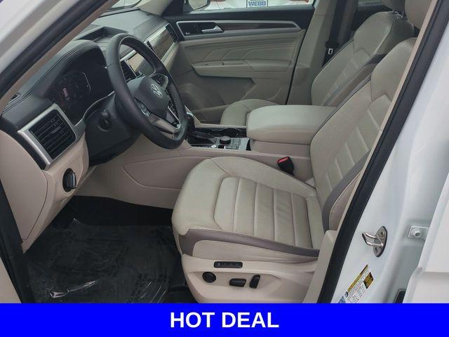 2021 Volkswagen Atlas Vehicle Photo in Merrillville, IN 46410