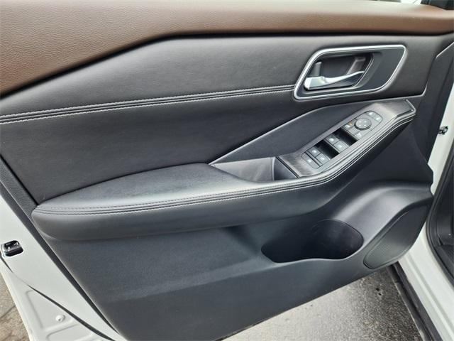 2021 Nissan Rogue Vehicle Photo in AURORA, CO 80012-4011