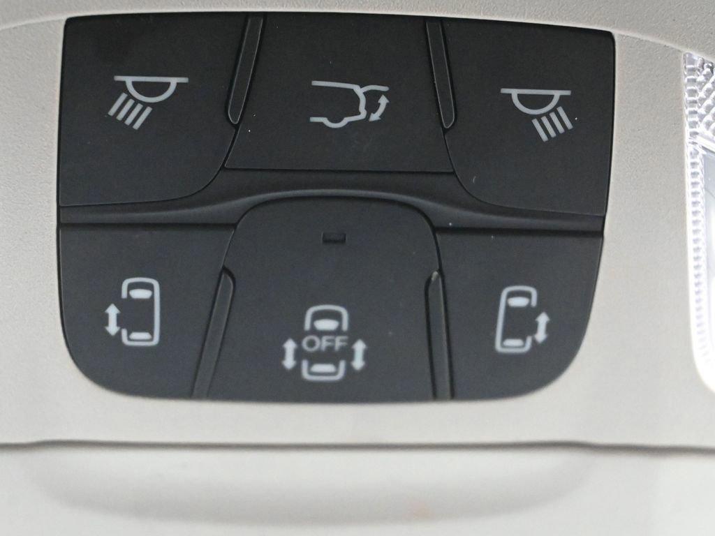 2022 Chrysler Pacifica Vehicle Photo in Cedar Rapids, IA 52402