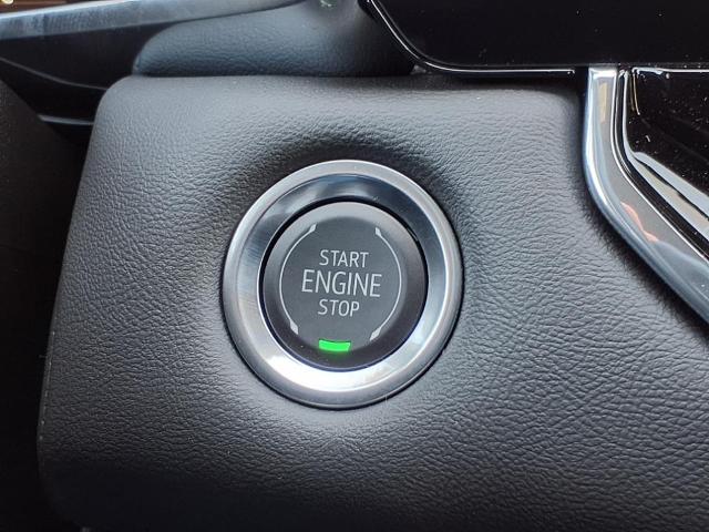 2025 GMC Canyon Vehicle Photo in Denton, TX 76205