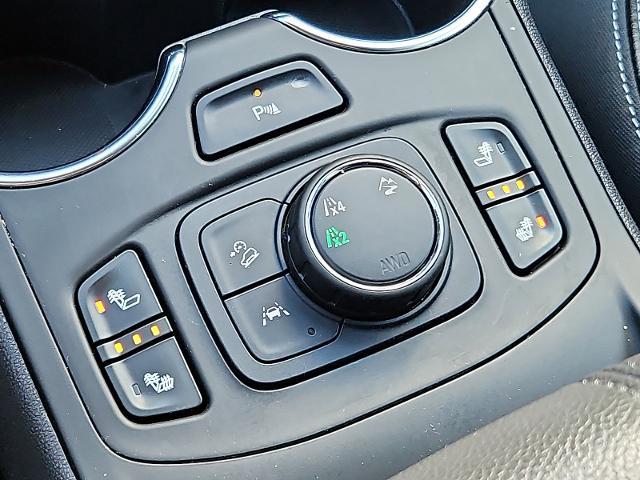 2022 GMC Terrain Vehicle Photo in TREVOSE, PA 19053-4984