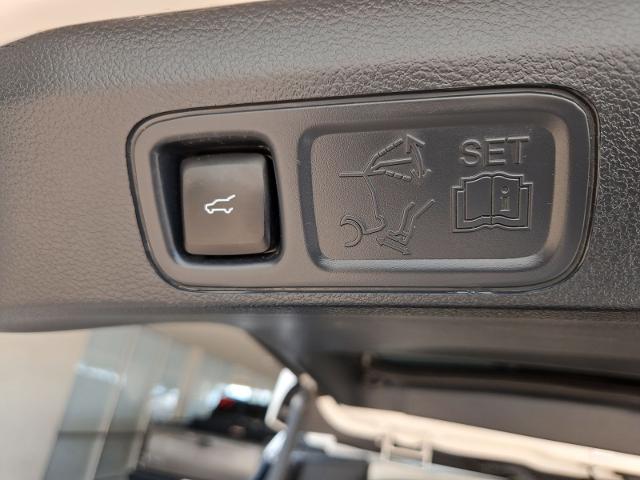 2022 Ford Expedition Max Vehicle Photo in Weatherford, TX 76087