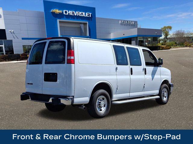 2023 Chevrolet Express Cargo 2500 Vehicle Photo in DANBURY, CT 06810-5034