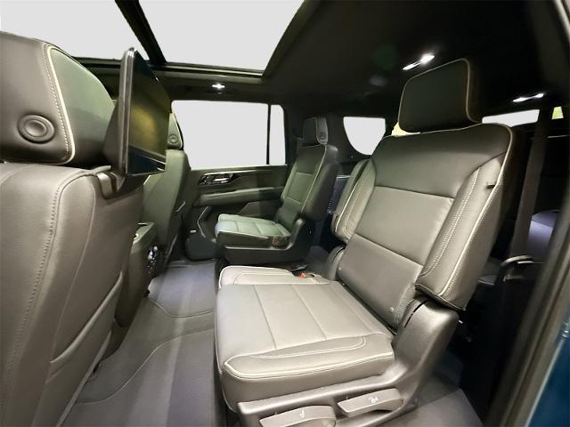 2026 Chevrolet Suburban Vehicle Photo in EVERETT, WA 98203-5662