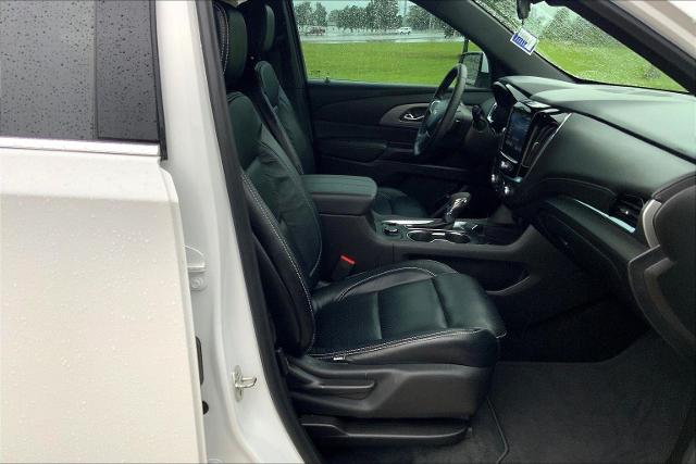2023 Chevrolet Traverse Vehicle Photo in TOPEKA, KS 66609-0000
