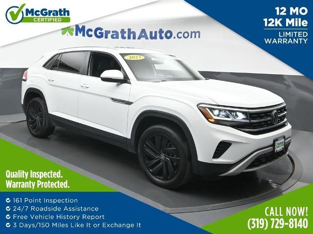 2023 Volkswagen Atlas Cross Sport Vehicle Photo in Cedar Rapids, IA 52402