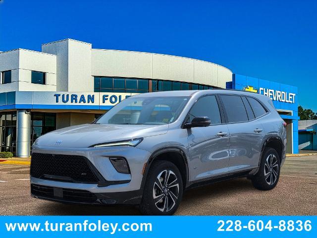 2025 Buick Enclave Vehicle Photo in Gulfport, MS 39503
