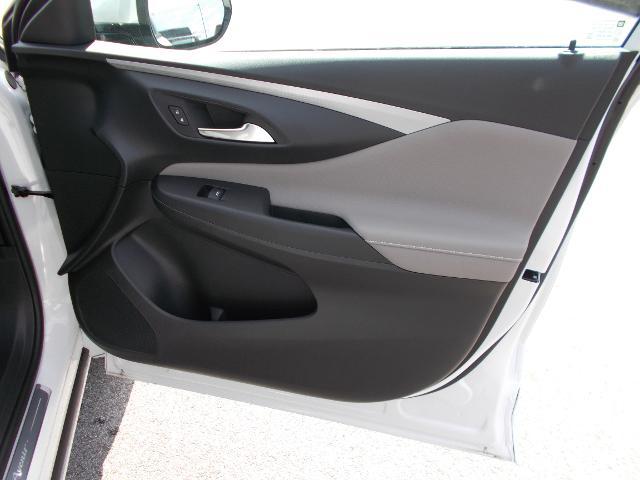 2025 Buick Envista Vehicle Photo in LOWELL, MA 01852-4336