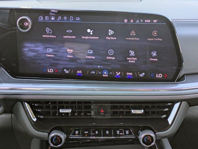 2025 Chevrolet Suburban Vehicle Photo in BRUNSWICK, GA 31525-1881