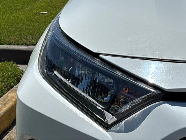 2020 Toyota RAV4 Vehicle Photo in Hinesville, GA 31313