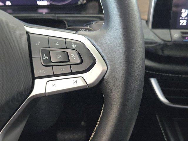 2024 Volkswagen Atlas Vehicle Photo in Decatur, TX 76234
