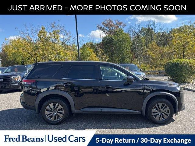2023 Nissan Pathfinder Vehicle Photo in Flemington, NJ 08822
