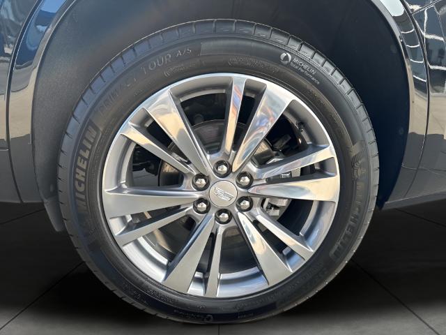 2025 Cadillac XT6 Vehicle Photo in MANITOWOC, WI 54220-5838