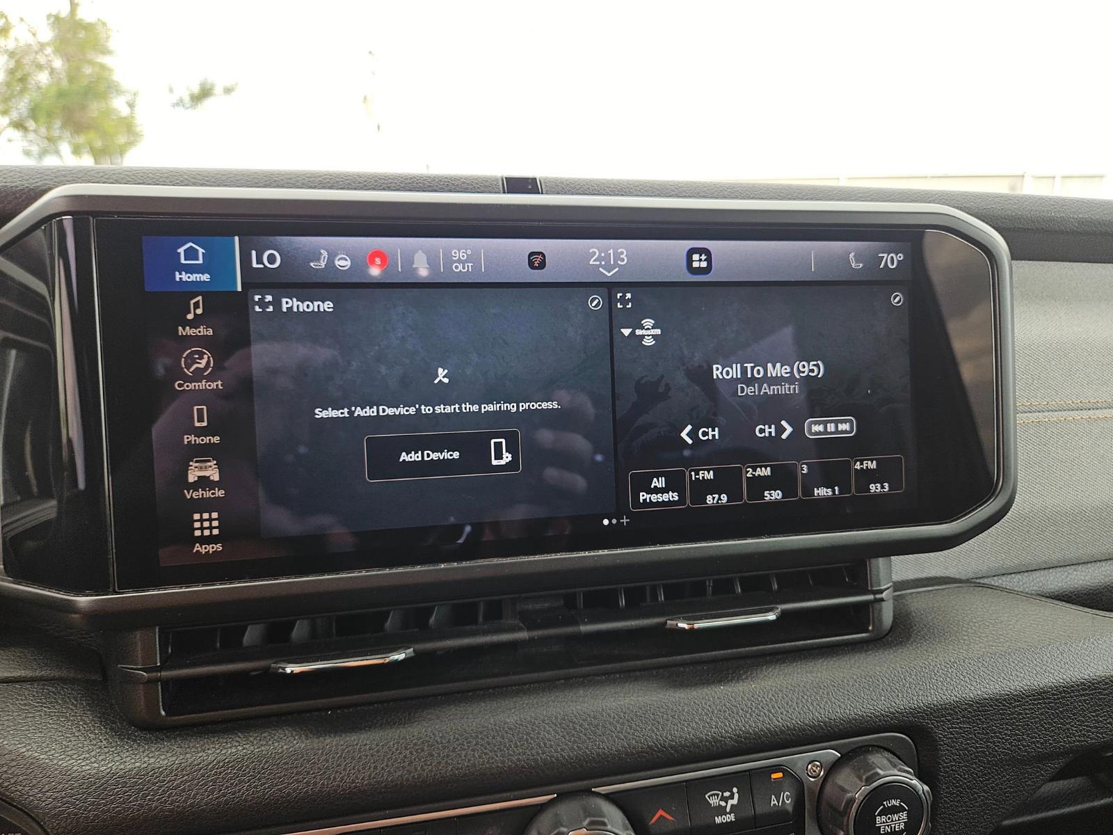 2024 Jeep Wrangler Vehicle Photo in Seguin, TX 78155