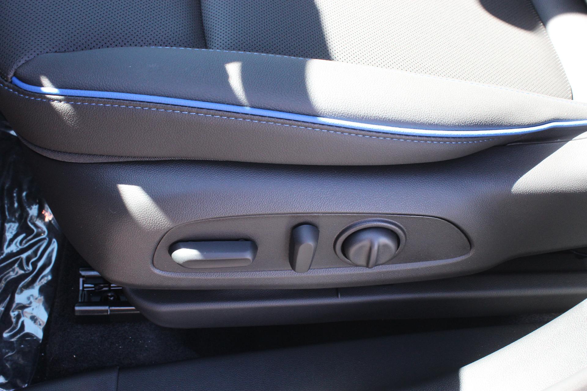 2026 Buick Encore GX Vehicle Photo in AURORA, CO 80012-4011