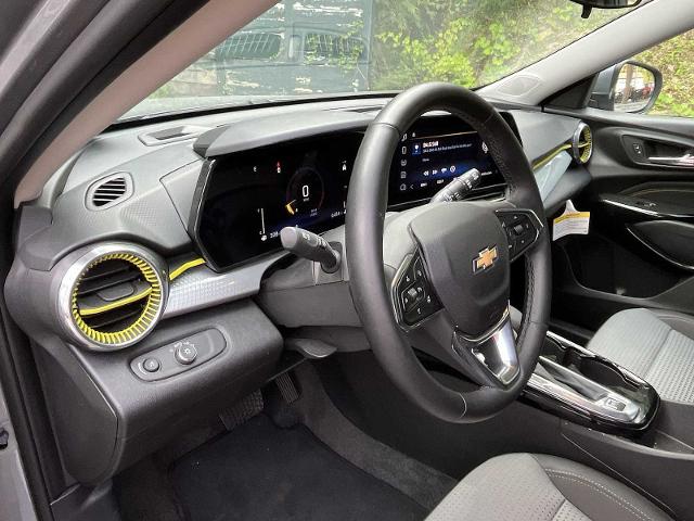 2025 Chevrolet Trax Vehicle Photo in PITTSBURGH, PA 15226-1209