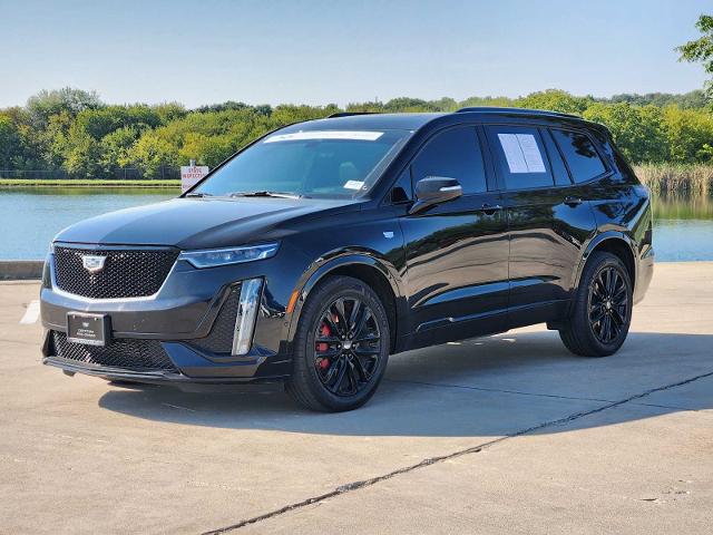 2022 Cadillac XT6 Vehicle Photo in DENTON, TX 76210-9321