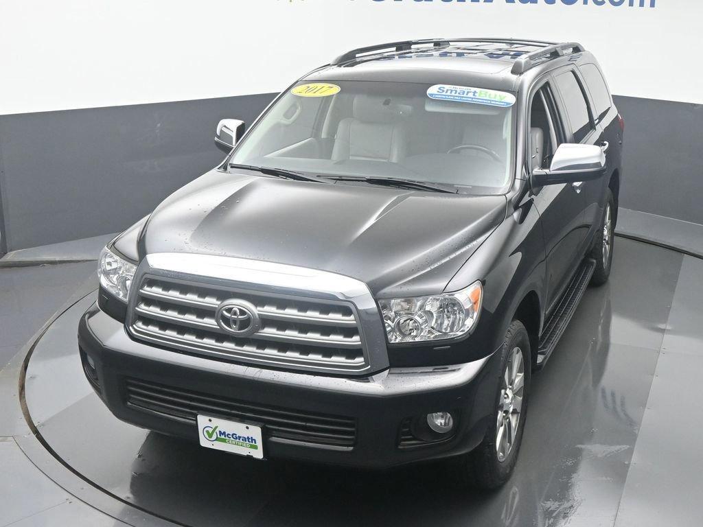 2017 Toyota Sequoia Vehicle Photo in Cedar Rapids, IA 52402