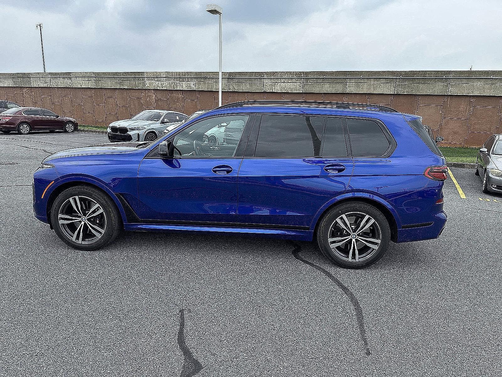 2025 BMW X7 M60i Vehicle Photo in Lancaster, PA 17601