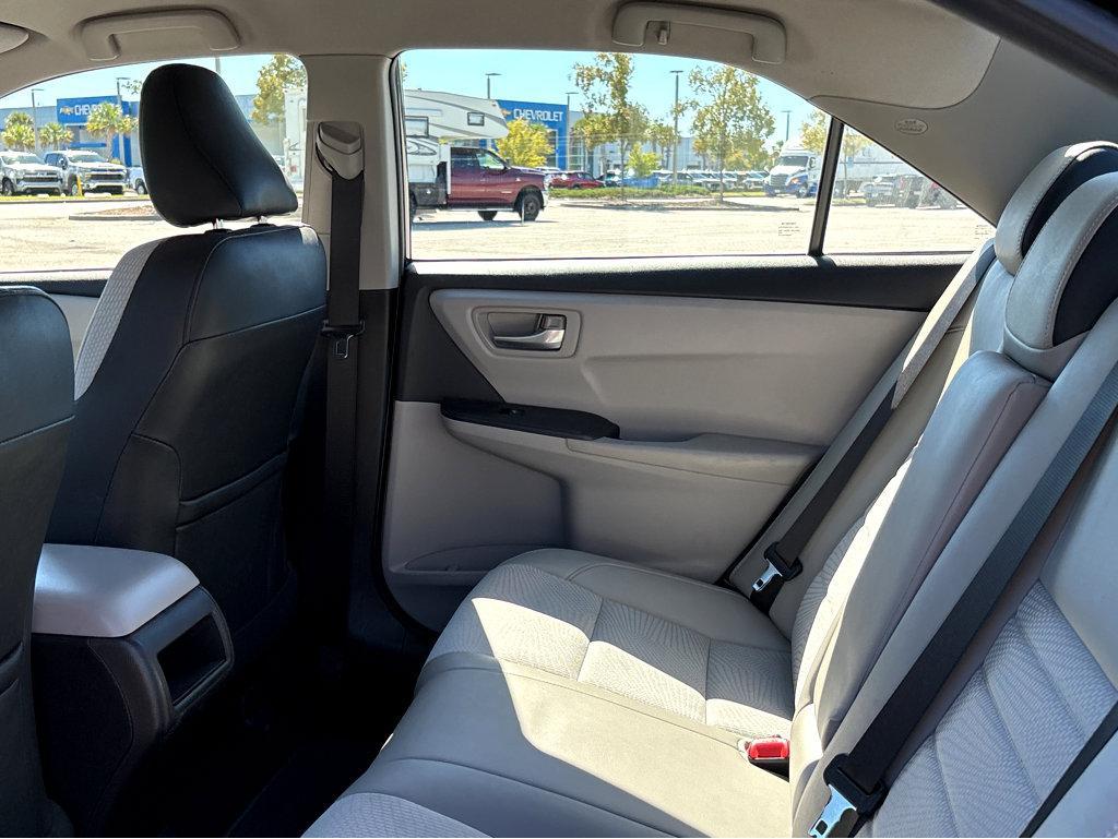 2016 Toyota Camry Vehicle Photo in POOLER, GA 31322-3252