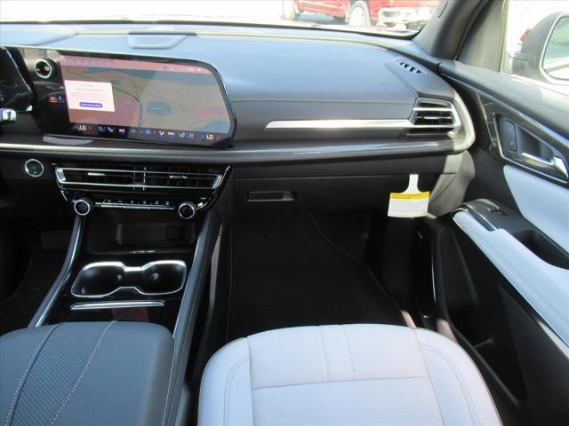2025 Chevrolet Traverse Vehicle Photo in LEESBURG, FL 34788-4022