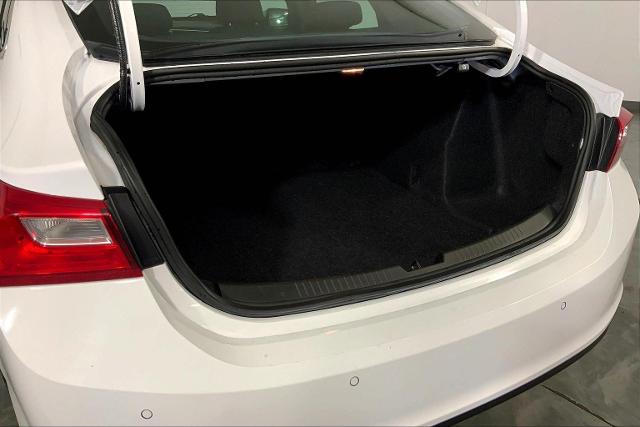 2024 Chevrolet Malibu Vehicle Photo in KANSAS CITY, MO 64114-4545