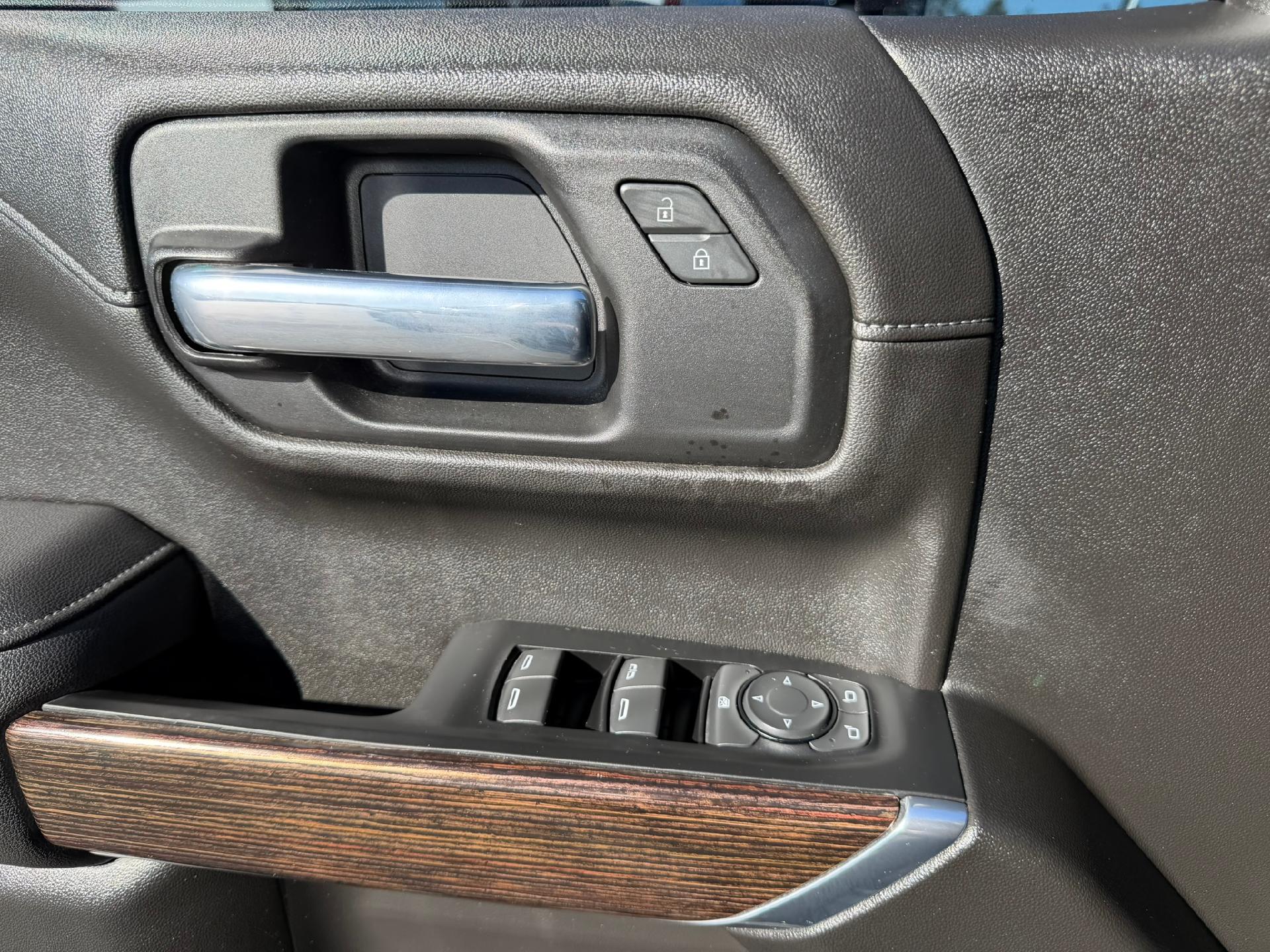 2021 GMC Sierra 1500 photo 26 of 32