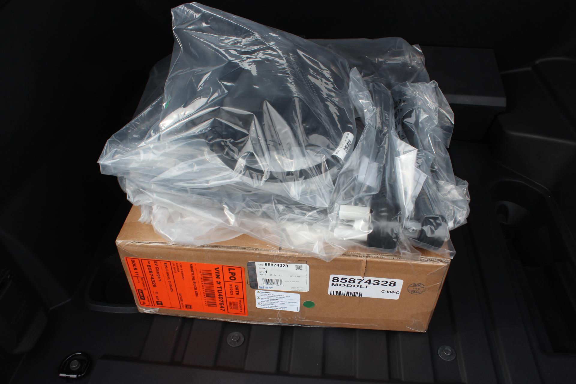 2026 GMC Sierra EV Vehicle Photo in AURORA, CO 80012-4011