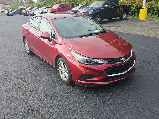 2017 Chevrolet Cruze Vehicle Photo in MOON TOWNSHIP, PA 15108-2571