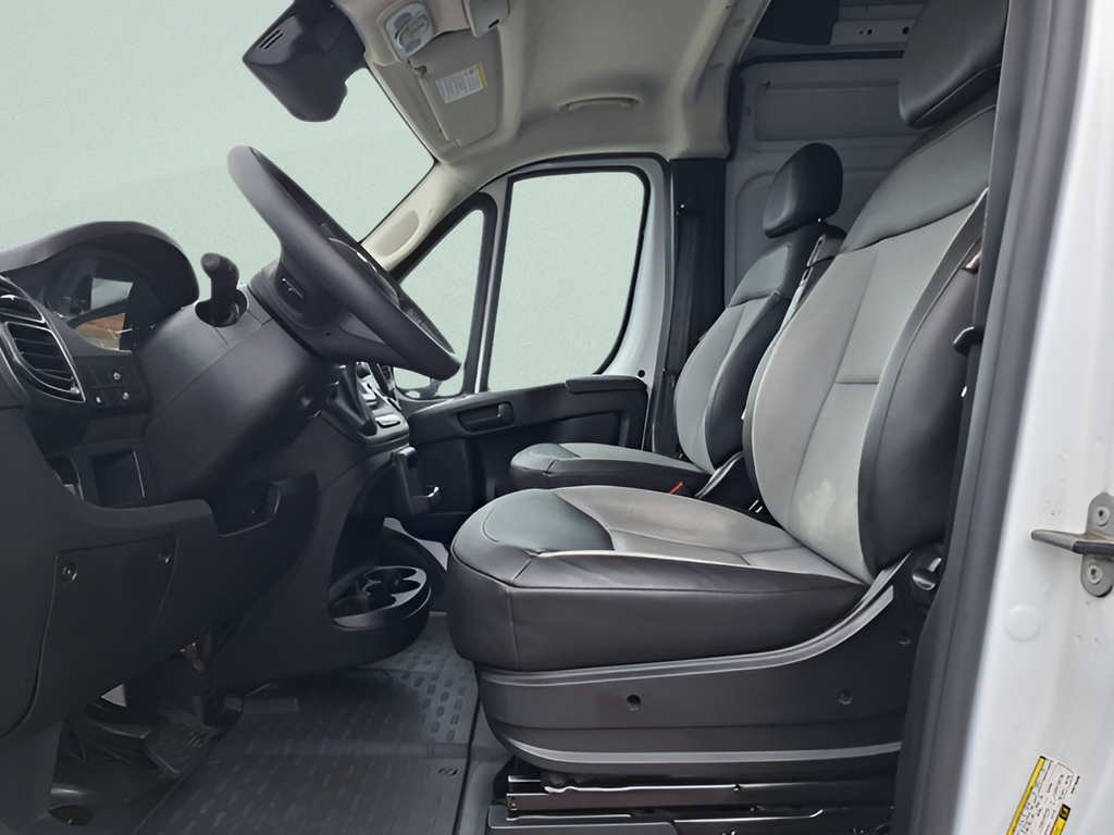 2025 RAM ProMaster Cargo Van Tradesman - 8