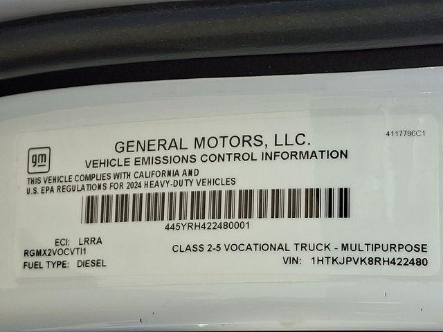 2024 Chevrolet Silverado 5500 HD Vehicle Photo in DANBURY, CT 06810-5034