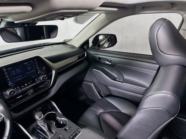2022 Toyota Highlander Vehicle Photo in Flemington, NJ 08822