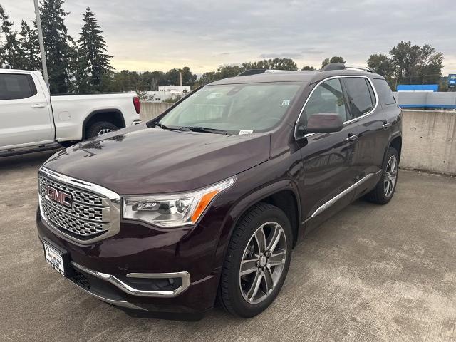 2017 GMC Acadia Vehicle Photo in PUYALLUP, WA 98371-4149