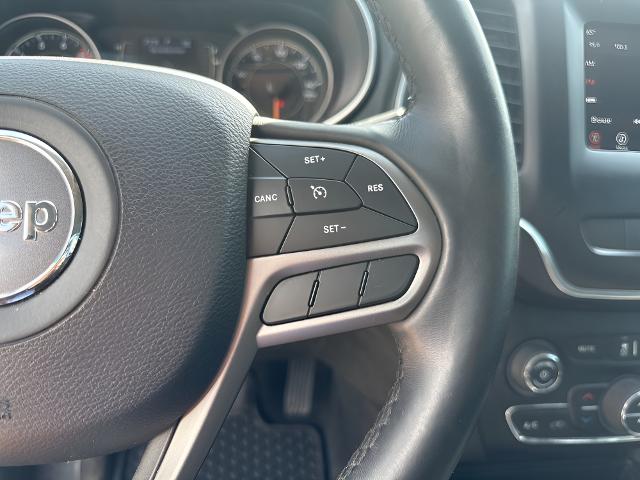 2019 Jeep Cherokee Vehicle Photo in MANITOWOC, WI 54220-5838
